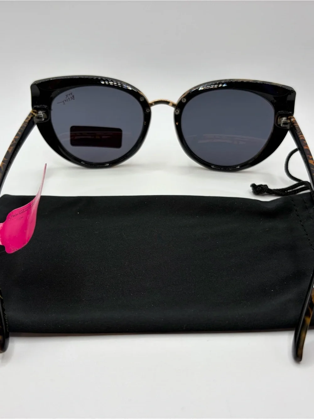 Betsey Johnson Leopard Print Round Sunglasses - Black Lenses